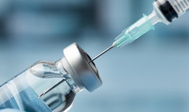 Vacina universal contra o câncer avança com tecnologia de RNA mensageiro