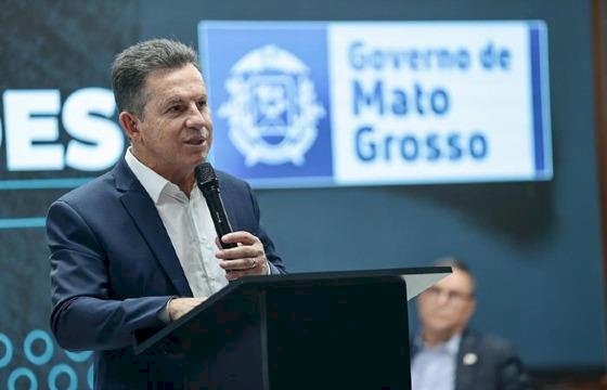 Governador sanciona lei para flexibilizar hora-atividade dos professores estaduais