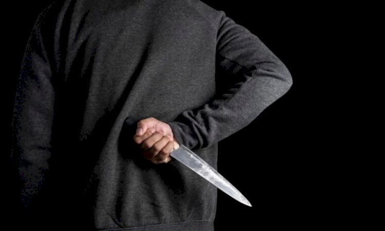Homem ameaça esposa com faca e usa filho como escudo para não ser preso