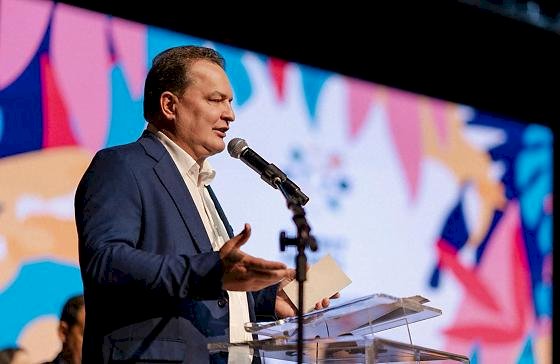 Filiação de Max no Podemos espera aglutinar prefeitos, vices e deputados