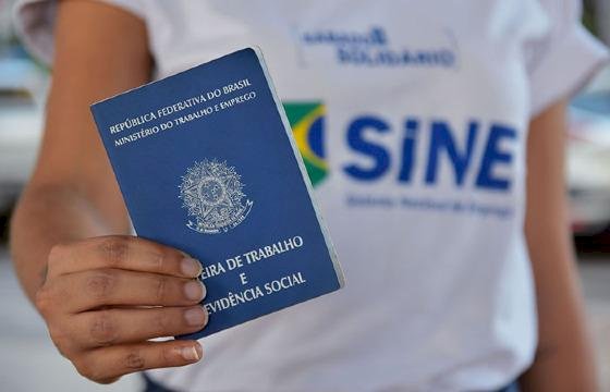 Mato Grosso lidera menor taxa de desemprego do país em 2025, aponta IBGE