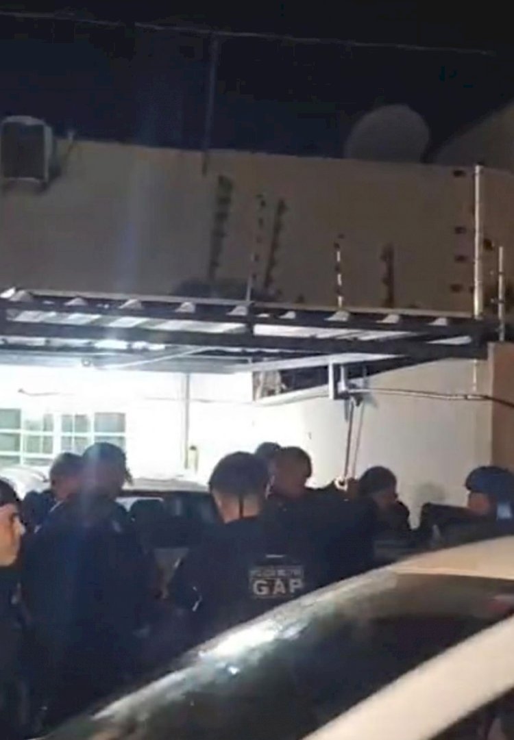 VÌDEO: criminosos exigem live no Instagram durante cerco policial ao invadirem uma casa em Várzea Grande (MT) e fazer casal e bebê de 2 anos de reféns