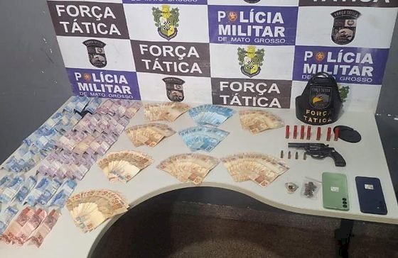 Força Tática apreende R$ 9,1 mil em dinheiro e arma de fogo com suspeito de tráfico de drogas